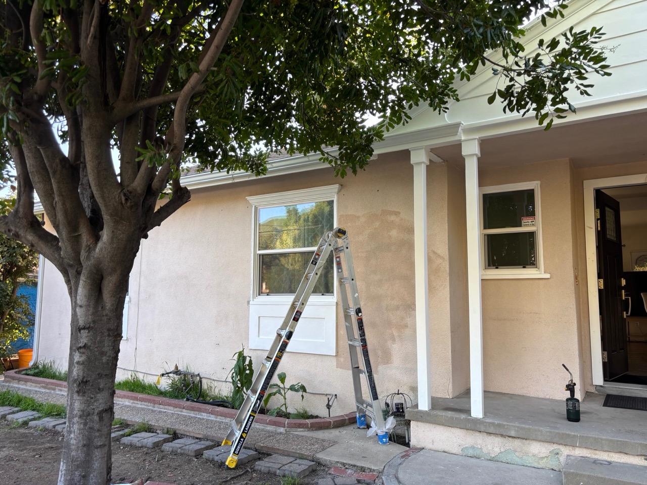 Interior painting Los Angeles